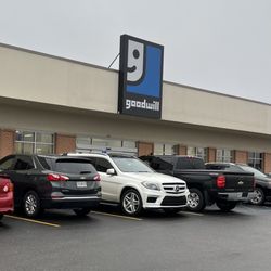 Goodwill - Exterior view.