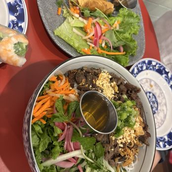 Saigon Oi Cafe - Bun thit nuong (beef), egg rolls - Vietnamese Near Me - Los Angeles, California Saigon Oi Cafe - Bun thit nuong (beef), egg rolls - Vietnamese Near Me - Los Angeles, California