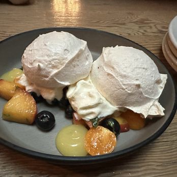Lechon - Pavlova - Tapas Bars Near Me - Portland, Oregon