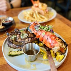 Hook & Anchor - Surf and Turf Plate