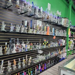 First Class Glass Tyler - Waterpipes