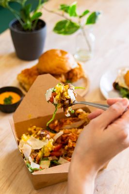 EggHead Sando Café by null