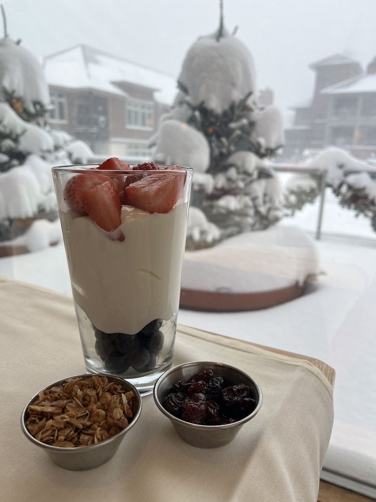 Wild Tomato Logo