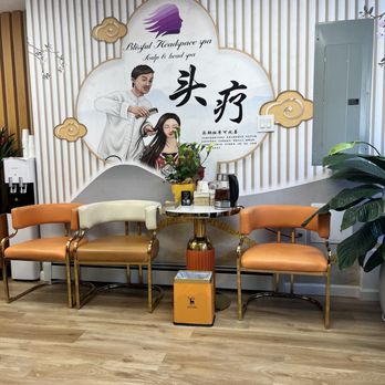 Blissful Headspace Spa - Waiting area - Day Spas Near Me - Brooklyn, New York Blissful Headspace Spa - Waiting area - Day Spas Near Me - Brooklyn, New York