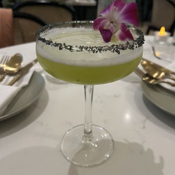 Lantern House Kitchen & Bar - Asian Fusion Near Me - Reston, Virginia Lantern House Kitchen & Bar - Asian Fusion Near Me - Reston, Virginia