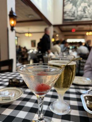 Joe's Stone Crab by null