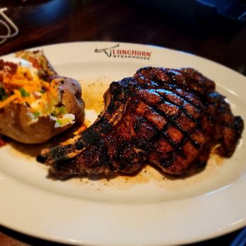 LongHorn Steakhouse - Steakhouses Near Me - Council Bluffs, Iowa LongHorn Steakhouse - Steakhouses Near Me - Council Bluffs, Iowa