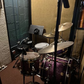 Muscle Shoals Sound Studio - Drum booth - Recording & Rehearsal Studios Near Me - Sheffield, Alabama Muscle Shoals Sound Studio - Drum booth - Recording & Rehearsal Studios Near Me - Sheffield, Alabama