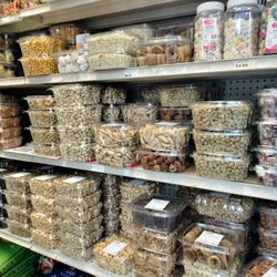Bamiyan kabobs - Fruit, nuts and sweets @ Bamiyan Kebabs.