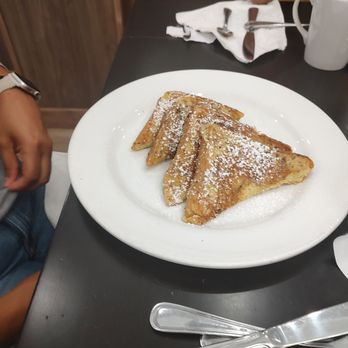 Brunch Factory - French toast - Breakfast & Brunch Near Me - Riverwoods, Illinois