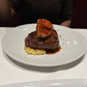 Fleming’s - Filet with shrimp - Steakhouses Near Me - Orlando, Florida