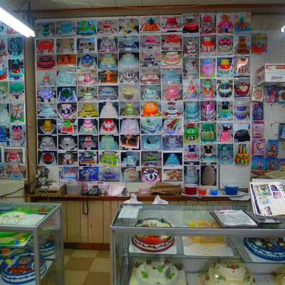 Valencia Bakery by null