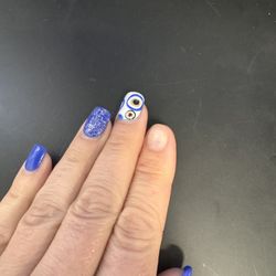V & V Nail Design