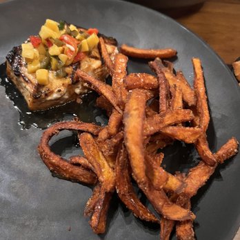 Whiskey 'N Rye Smokehouse - Blackened Swordfish and sweet potato fries - Barbeque Near Me - Solvang, California Whiskey 'N Rye Smokehouse - Blackened Swordfish and sweet potato fries - Barbeque Near Me - Solvang, California