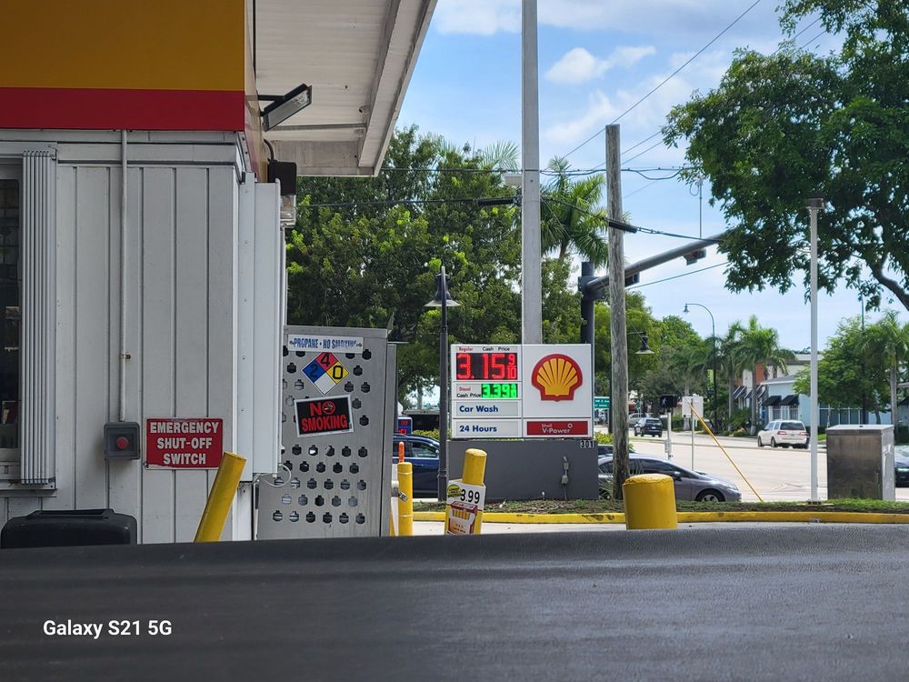 SHELL GAS STATIONS - Updated March 2026 - 301 West Hillsboro Blvd ...