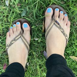 Regular pedicure Regular pedicure