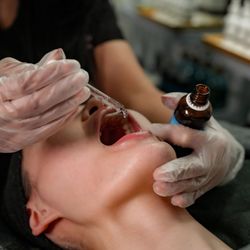 Highbrow beauty collectives  - Wildflower remedies