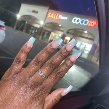 Coco Nail Bar - Nail Salons Near Me - Greensboro, North Carolina