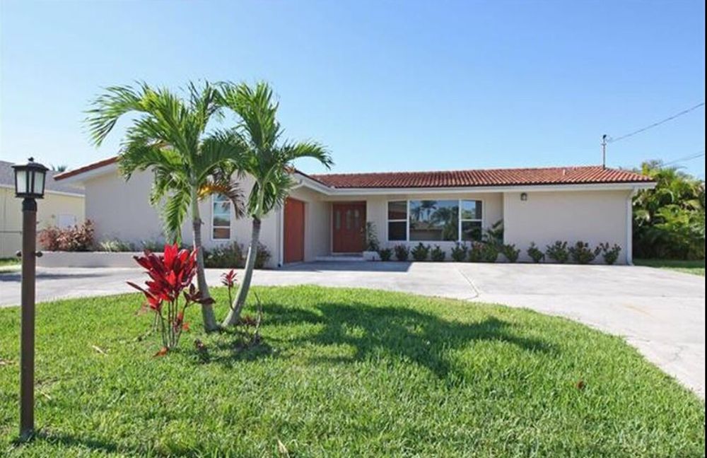 THE NICHOLS TEAM JONES & CO REALTY Real Estate Agents 9403 Cypress