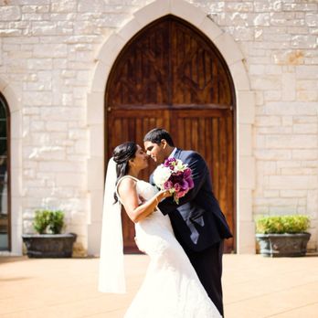 Convey Studios - We love this photo that Sesha took of us on our wedding day! - Videographers Near Me - Dallas, Texas Convey Studios - We love this photo that Sesha took of us on our wedding day! - Videographers Near Me - Dallas, Texas