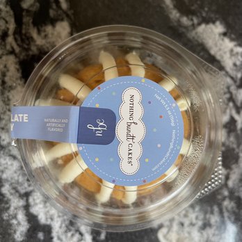 Nothing Bundt Cakes - White Chocolate Raspberry Bundtlet - Bakeries Near Me - Amherst, New York