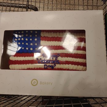 Publix - a cake in the shape of an american flag - Grocery Near Me - Lakeland, Florida Publix - a cake in the shape of an american flag - Grocery Near Me - Lakeland, Florida