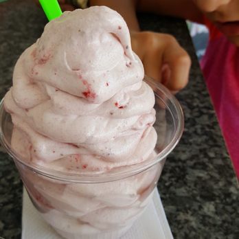 Fantasy Delight - Fat free sugar free frozen yogurt - Ice Cream & Frozen Yogurt Near Me - Aurora, Ohio