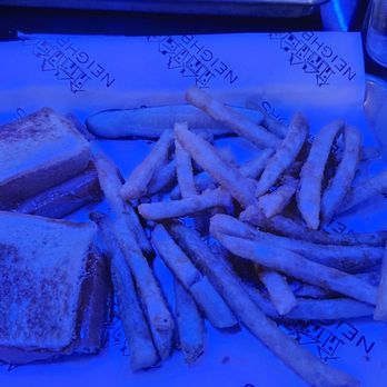 Neighbors Gulch - Grilled cheese - Sports Bars Near Me - Nashville, Tennessee