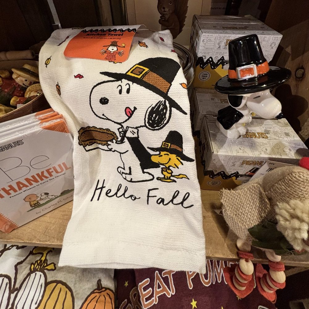Cracker Barrel Old Country Store - Cute! - Breakfast & Brunch Near Me - Kingman, Arizona