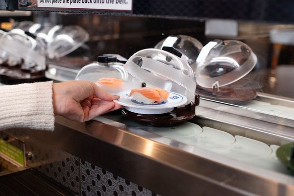 Kura Revolving Sushi Bar by null