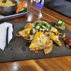 Topgolf - Chicken nachos