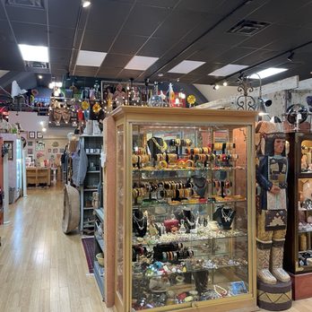 Paso Robles Antique & Vintage - Used, Vintage & Consignment Near Me - Paso Robles, California Paso Robles Antique & Vintage - Used, Vintage & Consignment Near Me - Paso Robles, California