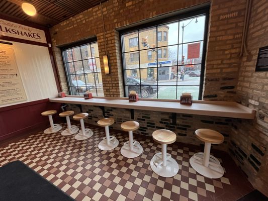 Small Cheval- Lincoln Square by null