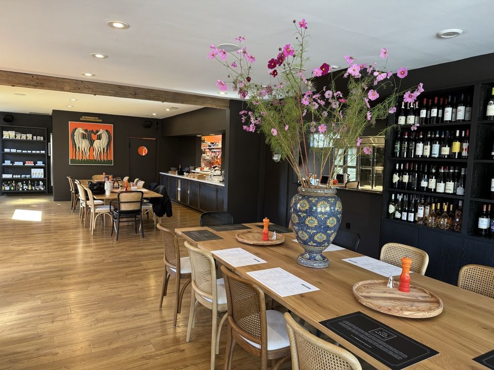 The Black Market, Aldie | Roadtrippers