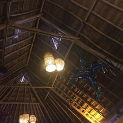 Eladio's - Palapas y piñatas como en todos los Eladios