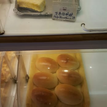Cakeview Bakery & Cafe - Bakeries Near Me - Scarborough, Ontario