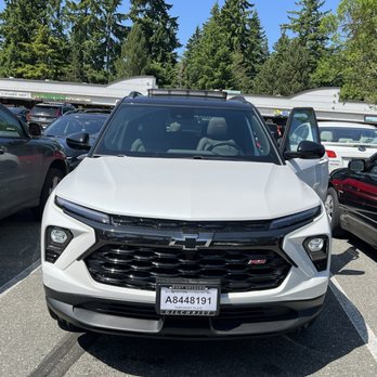 Advantage Auto Direct - Car Dealers Near Me - Puyallup, Washington