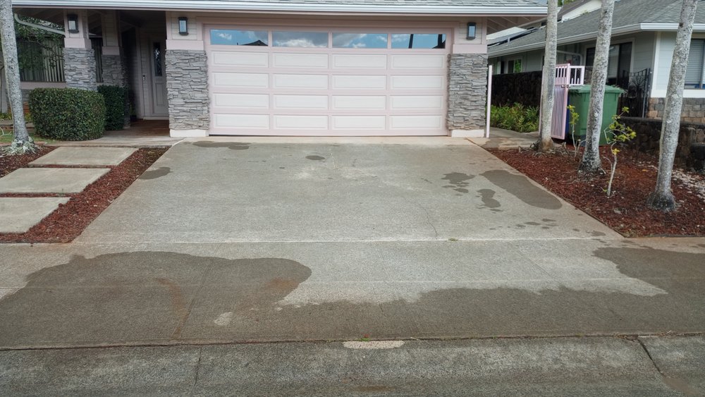 Slide of Papaya Powerwashing