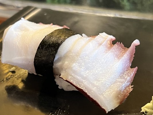 Hide Sushi by null