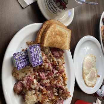 The Cookie Jar - Corned Beef Hash - Breakfast & Brunch Near Me - Fairbanks, Alaska