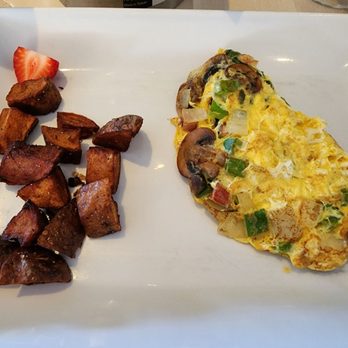 Pacific Club - Three egg omelet - Social Clubs Near Me - Honolulu, Hawaii Pacific Club - Three egg omelet - Social Clubs Near Me - Honolulu, Hawaii