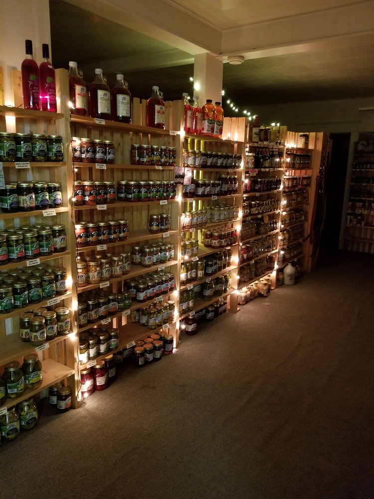 BELKNAP STORE Updated August 2024 12 Photos 4440 Mt Highway 200