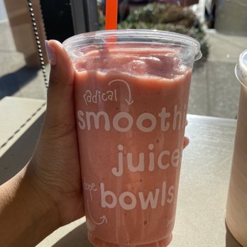 Jamba - Strawberry Whirl - Juice Bars & Smoothies Near Me - Rancho Cordova, California