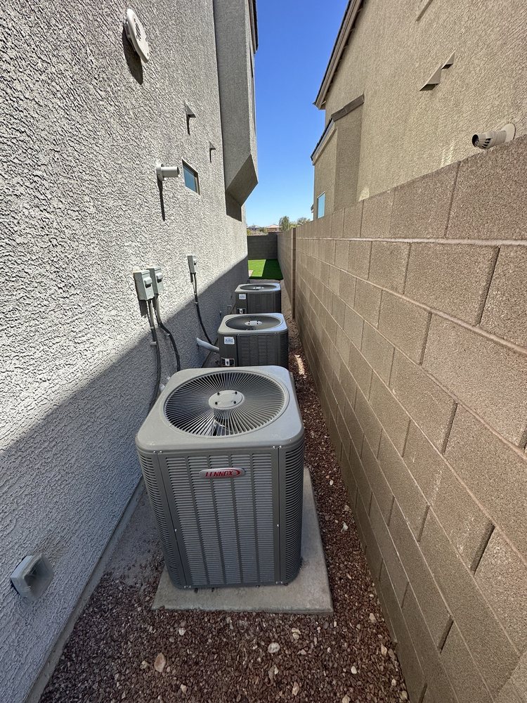 Slide of CaliFam Services