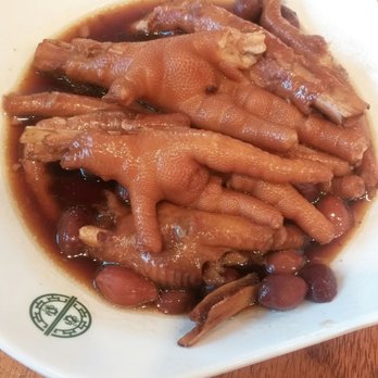 Tim Ho Wan - Chicken feet! Not very tasty! Do not recommend! - Dim Sum Near Me - Honolulu, Hawaii Tim Ho Wan - Chicken feet! Not very tasty! Do not recommend! - Dim Sum Near Me - Honolulu, Hawaii