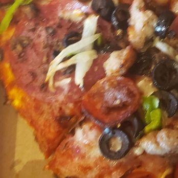 Mountain Mike's Pizza - Close up the everest - Pizza Near Me - Sparks, Nevada