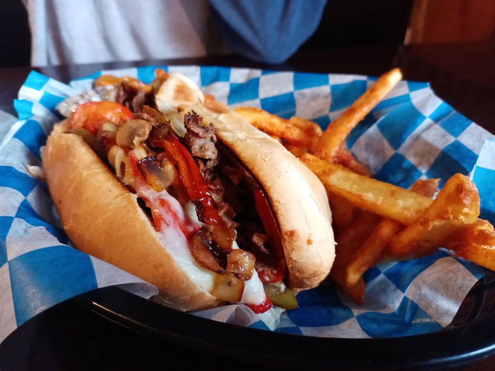 Social spots from Mountain Mama's Sports Bar