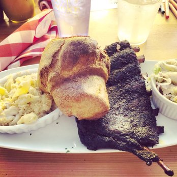 Salt + Smoke - White cheddar Mac + St. Louis ribs + vinegar slaw (accompanied by a popover) all sooooo good - Bars Near Me - Saint Louis, Missouri Salt + Smoke - White cheddar Mac + St. Louis ribs + vinegar slaw (accompanied by a popover) all sooooo good - Bars Near Me - Saint Louis, Missouri
