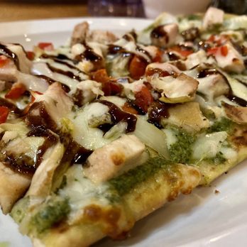 Granzella's Restaurant - Chicken pesto flatbread - Italian Near Me - Williams, California Granzella's Restaurant - Chicken pesto flatbread - Italian Near Me - Williams, California