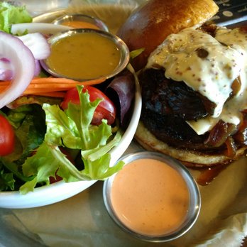 Burger Bar Chicago - Burgers Near Me - Chicago, Illinois